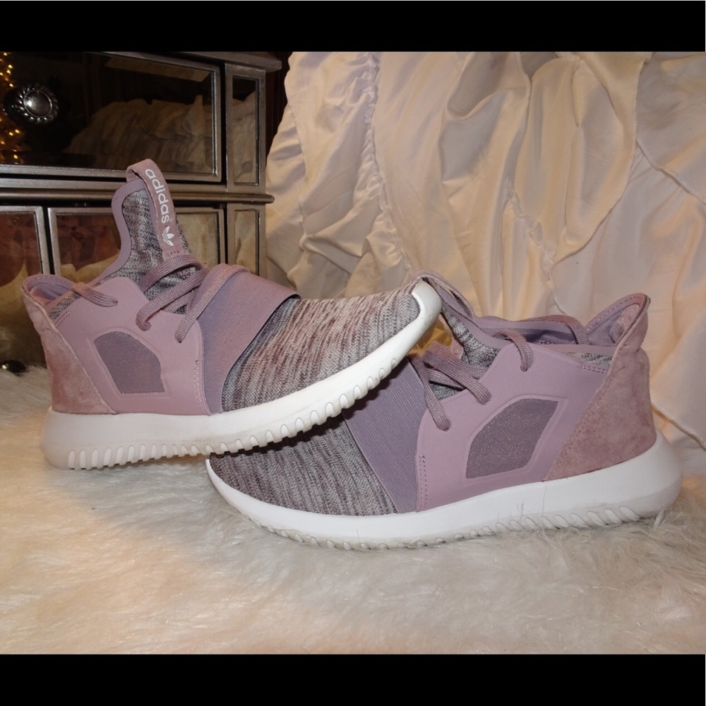 ADIDAS Purple/Lavender Marled Tubular - LIKE NEW